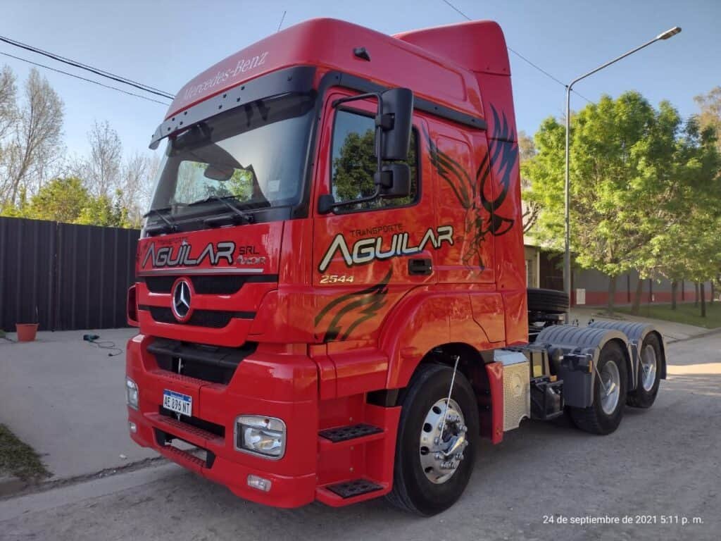 Camion de Transporte Aguilar